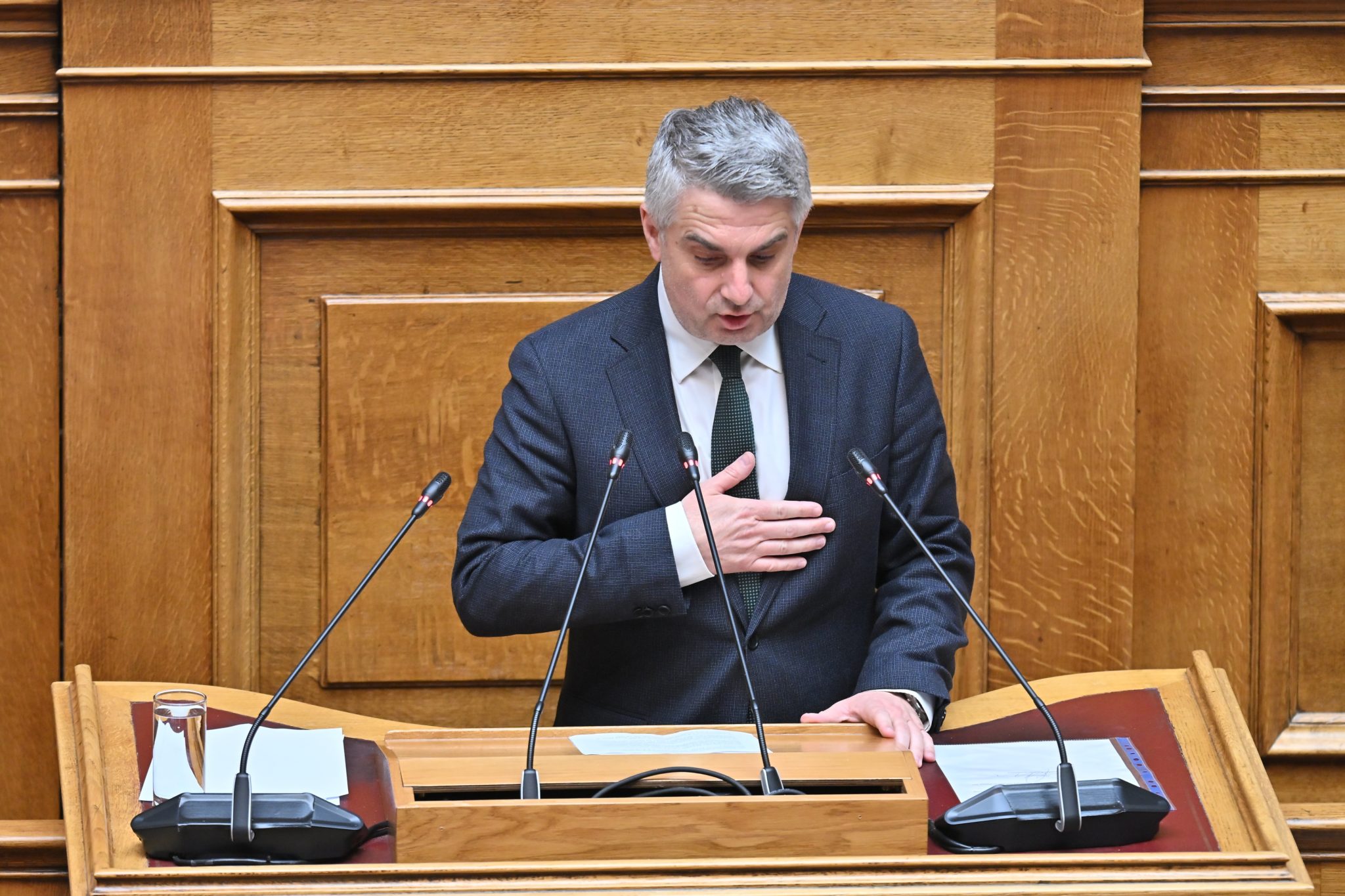 Βουλή Κωνσταντινόπουλος