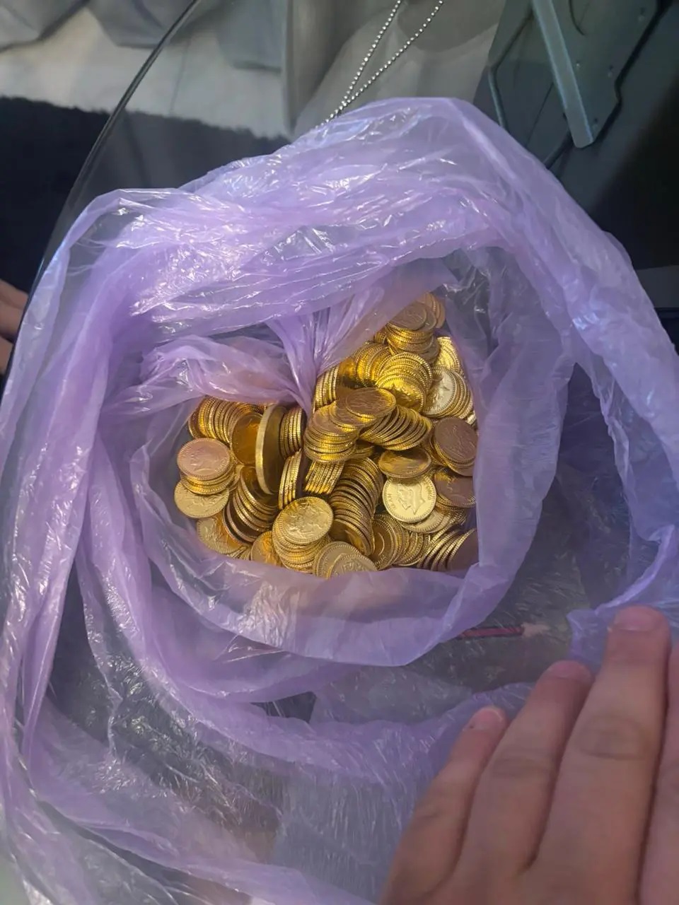 Λάρισα, εγκληματική οργάνωση, απάτες, χρυσές λίρες, 