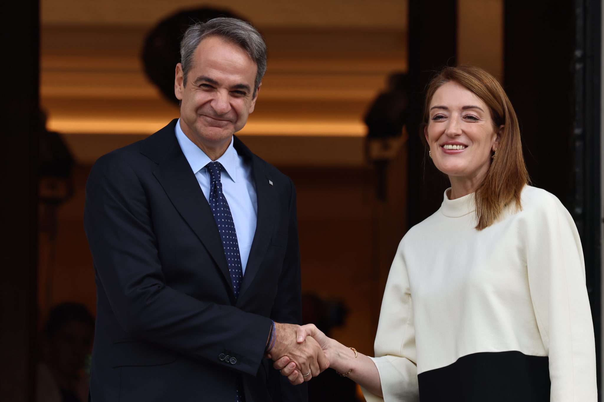 Κυριάκος Μητσοτάκης, Ρομπέρτα Μέτσολα