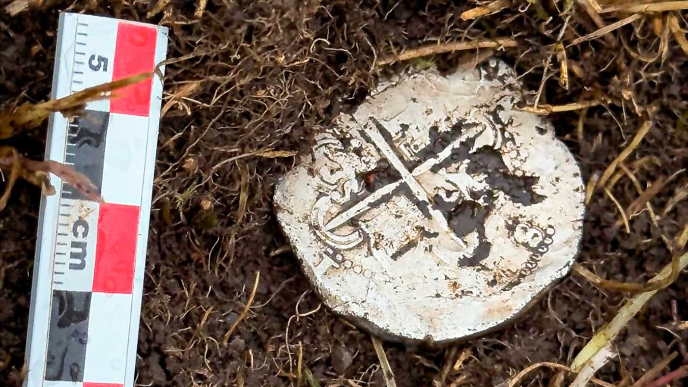 Γνωστό ως "Real de a Ocho" ή "κομμάτι των οκτώ", αυτό το ασημένιο νόμισμα αποτέλεσε ένα από τα πρώτα πραγματικά παγκόσμια νομισματικά συστήματα. Πηγή: Centro de Estudios Históricos y Humanidades μέσω Facebook