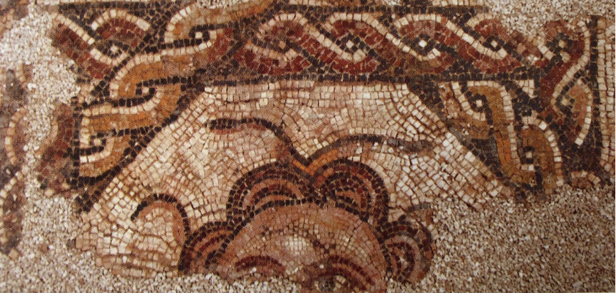 Κεφαλή της Μέδουσας, Μόντε ντο Μέιο (Monte do Meio), Σ. Μπρίσος (S. Brissos), Μπέζα. Αρχαιολογικό Μουσείο του Κάστρου της Βίλα Βισόζα (Nolen 2004: 16 εικ. 14). Πηγή: Abraços & Wrench, 2025