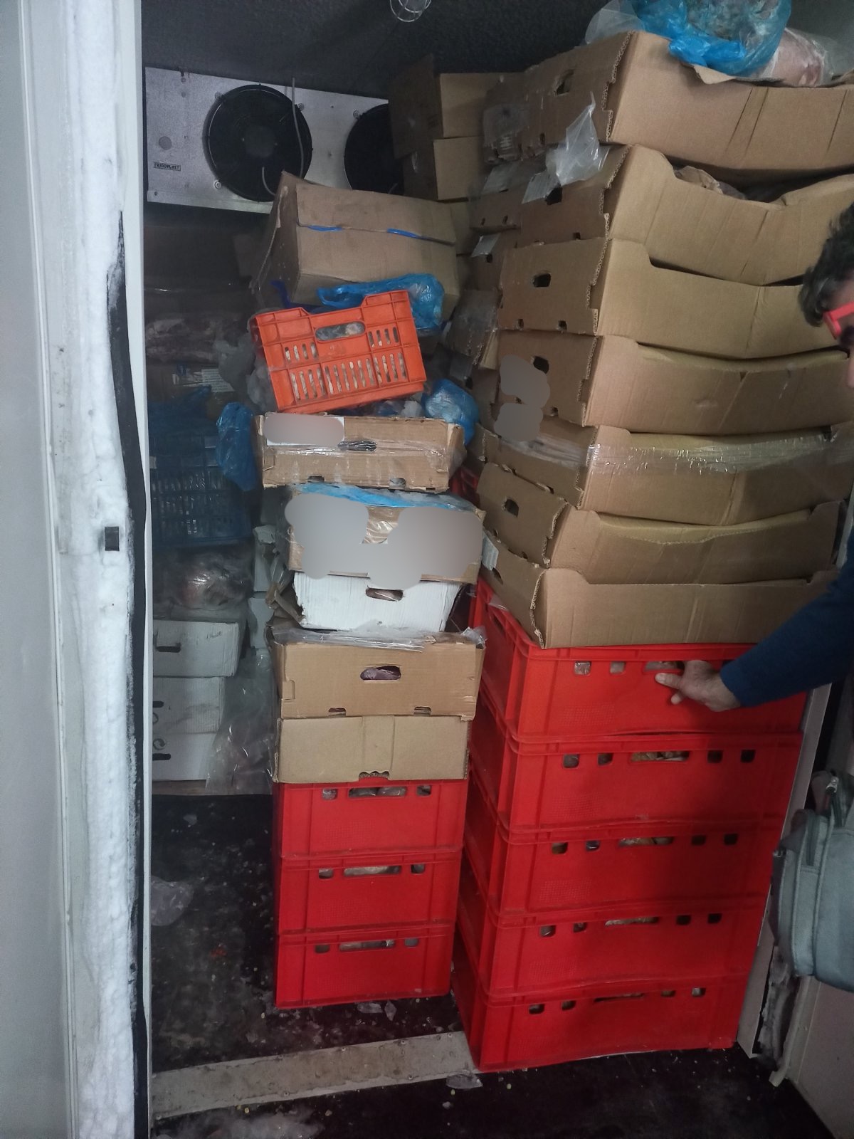 Πειραιάς, Κατάσχεση, ακατάλληλα κρέατα