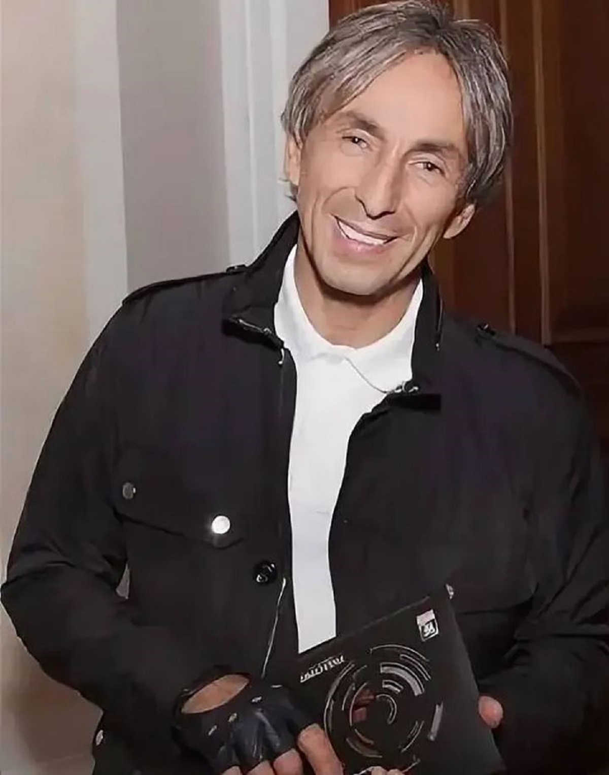 Ο Ουμάρ Ντζαμπραΐλοφ είχε στο παρελθόν αποκαλέσει τη Γκισλέιν Μάξγουελ «αδελφή ψυχή» του.Πηγή: Umar Dzhabrailov / e2w