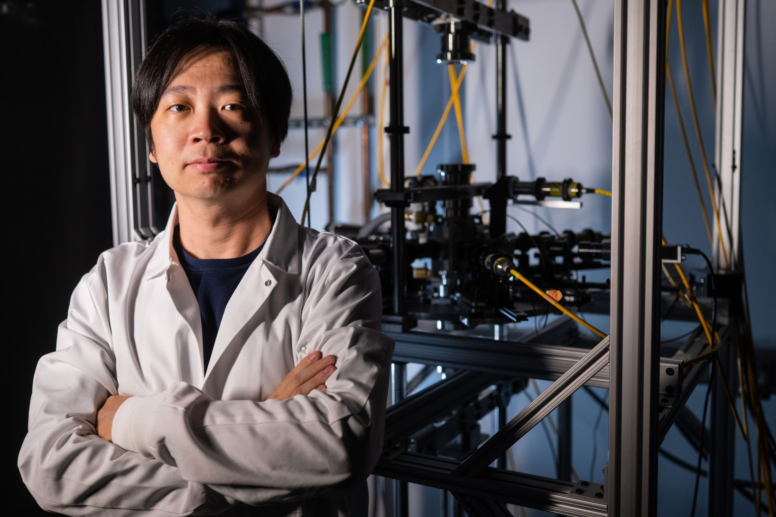 Ο ερευνητής του Πανεπιστημίου Rice, Bin Gao. Πηγή: Jeff Fitlow/Rice University 