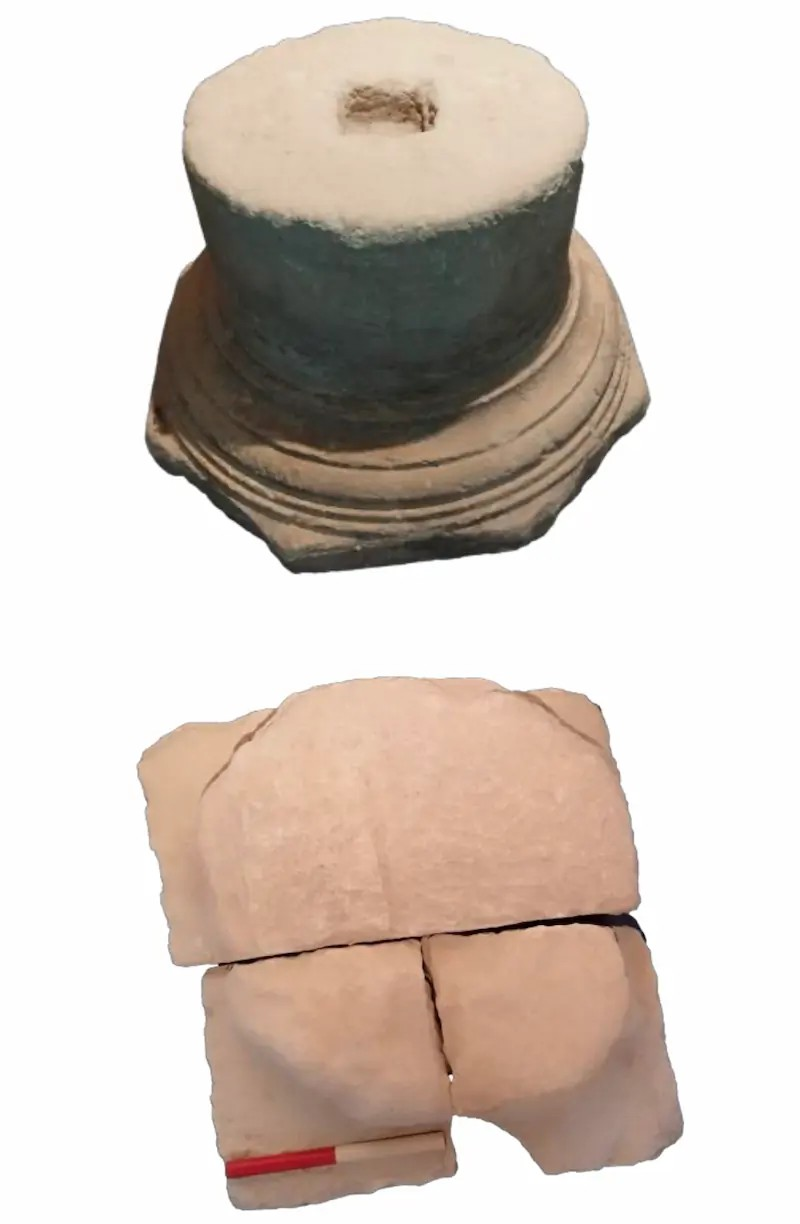 Οκταγωνικές βάσεις βυζαντινού ρυθμού. Επάνω (Sup.): Χρησιμοποιήθηκε ως στήριγμα με θήκη λειψάνων (loculus) από το El Monastil. Κάτω (Inf.): Βάση από το Αρχαιολογικό Μουσείο της Alcudia από την Ilici. Πηγή: A.M. Poveda 2026