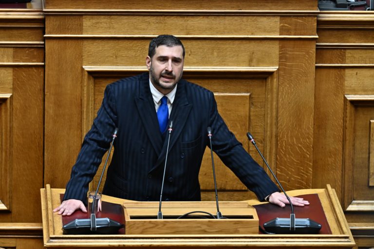 Χάρης Κατσιβαρδάς