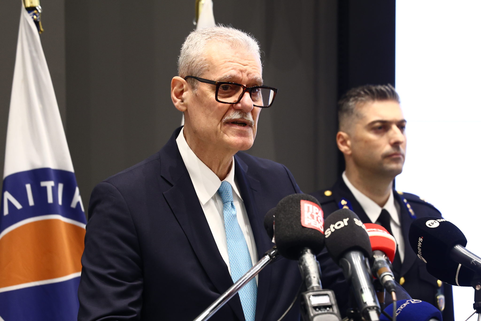 ΤΟΥΡΝΑΣ ΤΕΛΕΤΗ ΠΑΡΑΔΟΣΗΣ - ΠΑΡΑΛΑΒΗΣ ΤΟΥ ΥΠΟΥΡΓΕΙΟΥ ΠΟΛΙΤΙΚΗΣ ΠΡΟΣΤΑΣΙΑΣ ΚΑΙ ΚΛΙΜΑΤΙΚΗΣ ΚΡΙΣΗΣ