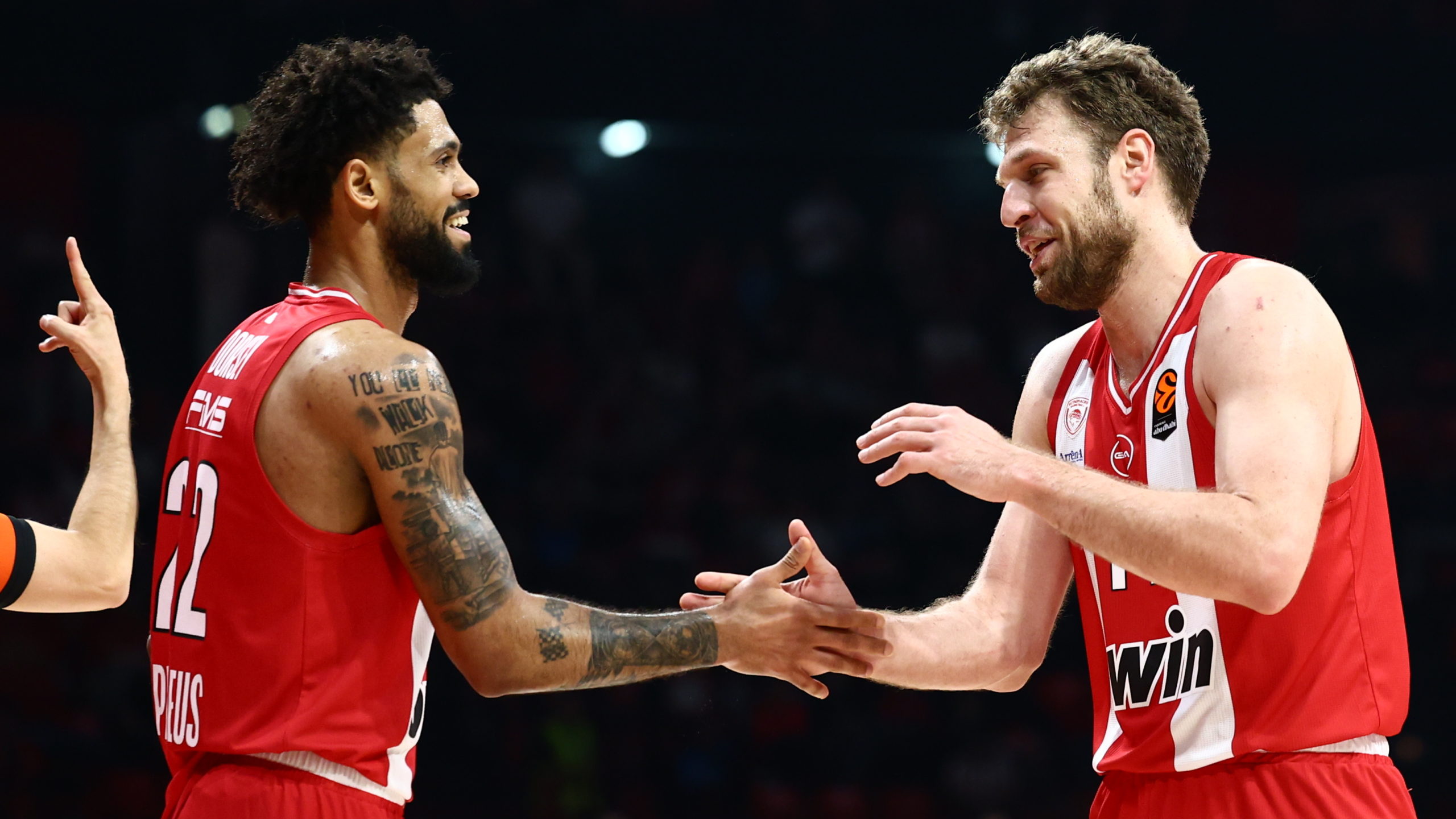 Ολυμπιακός – Αρμάνι Μιλάνο 85-76: Πρώτος και καλύτερος