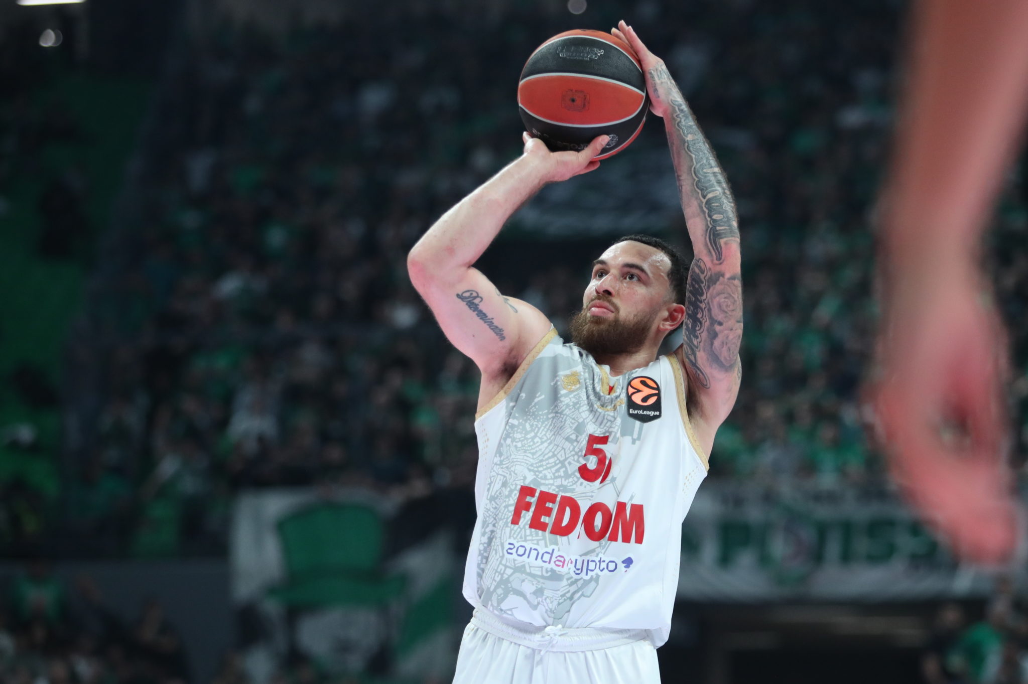 Μονακό, Τζέιμς