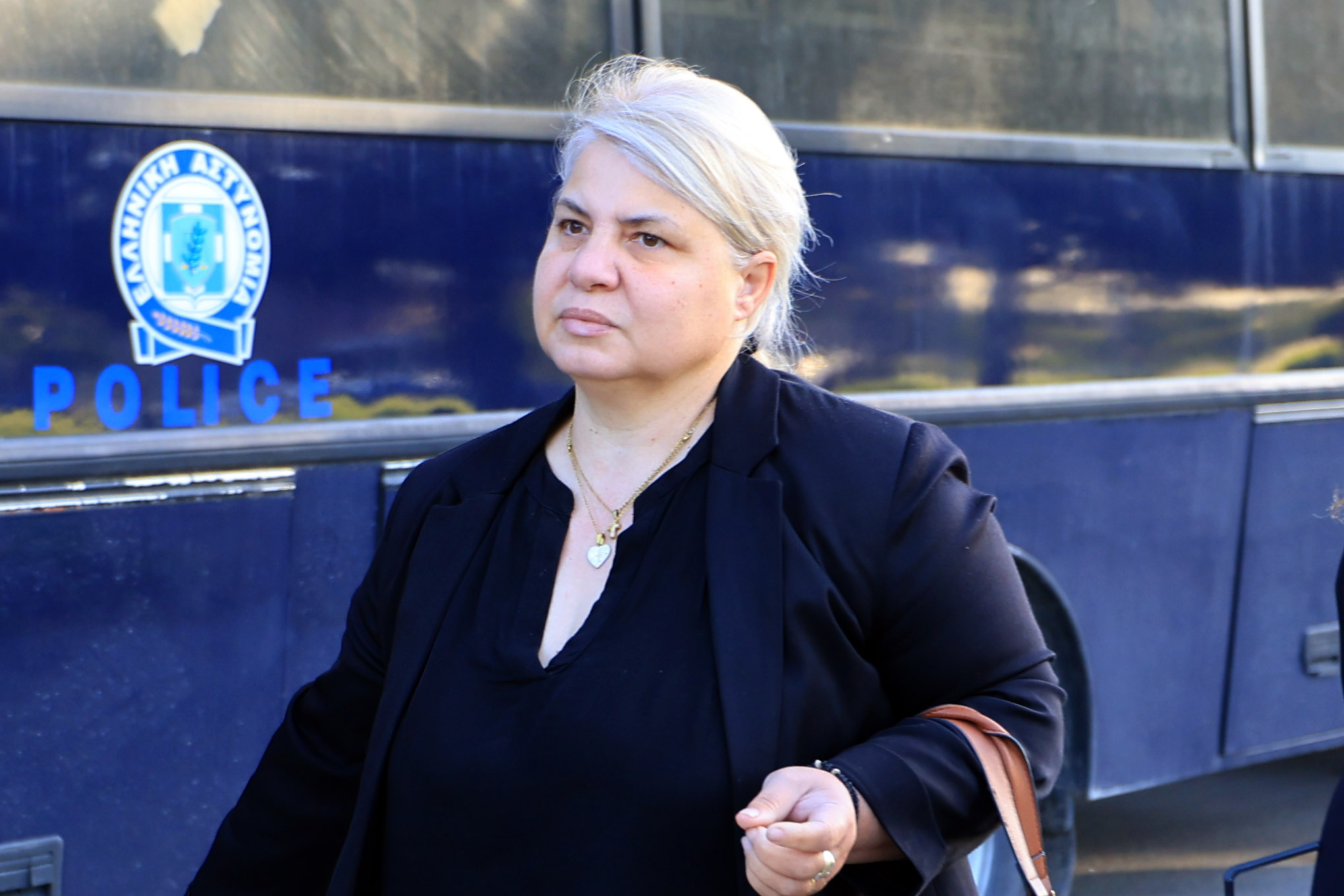 Δίκη για τα Τέμπη: «Θέλω να βλέπω όλους τους κατηγορούμενους στην αίθουσα» – Συγκλονίζει η μητέρα της Κλαούντια