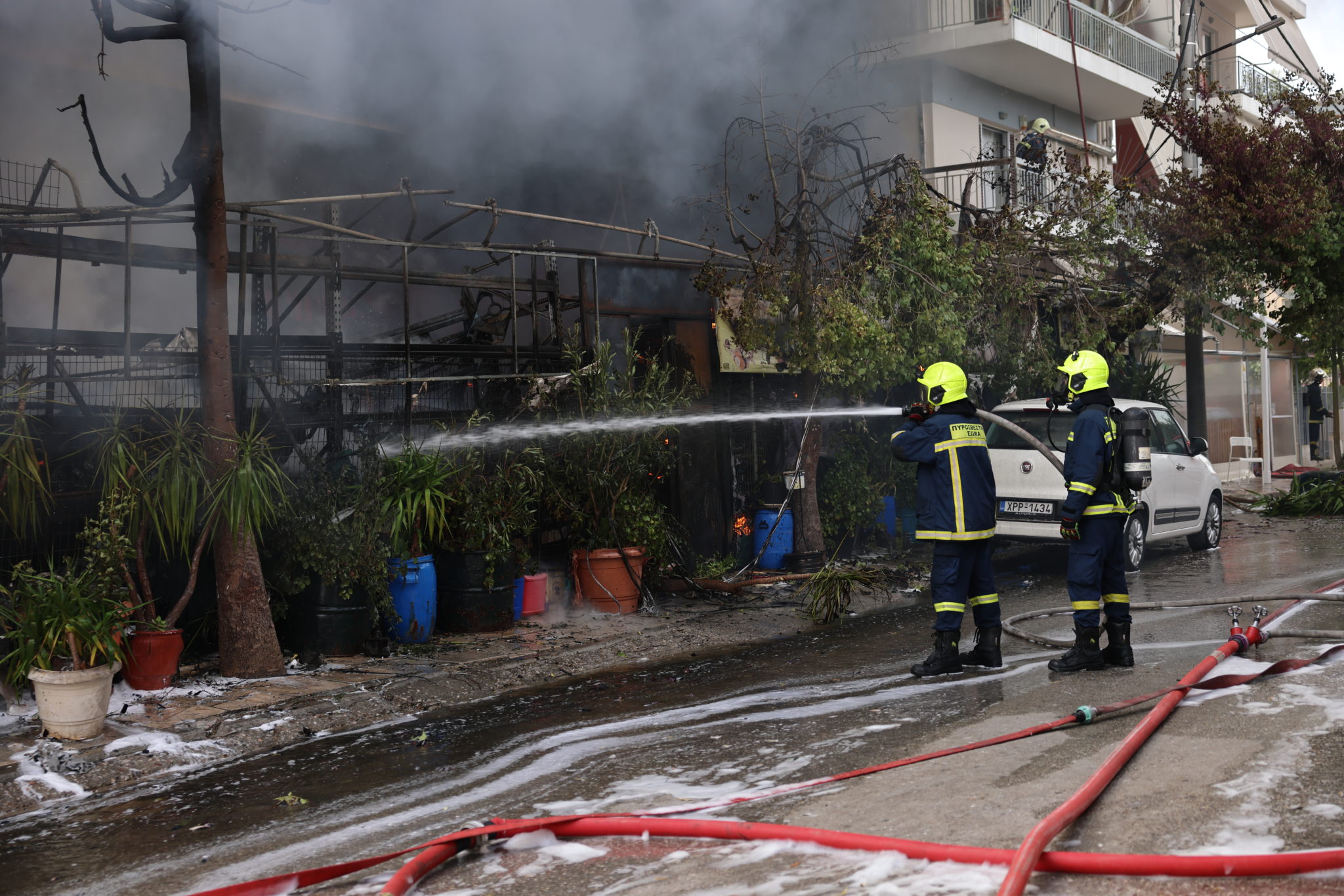 Φωτιά σε επαγγελματικό χώρο στο Ίλιον