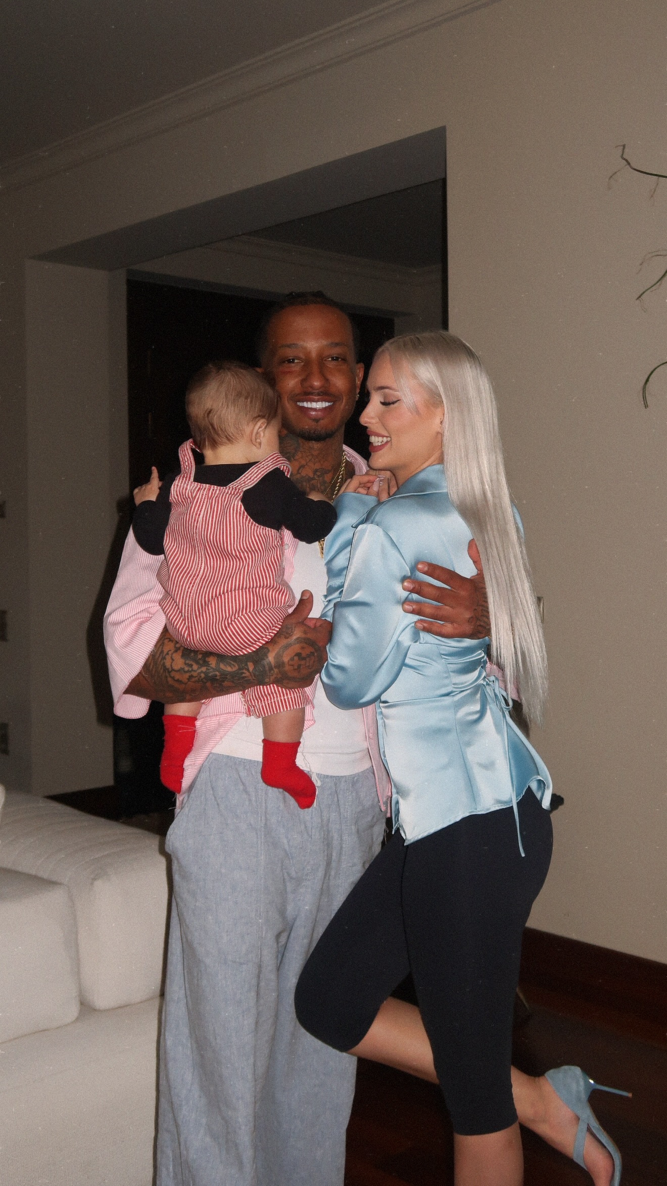 Light Άννα Θεοδωρίδη 