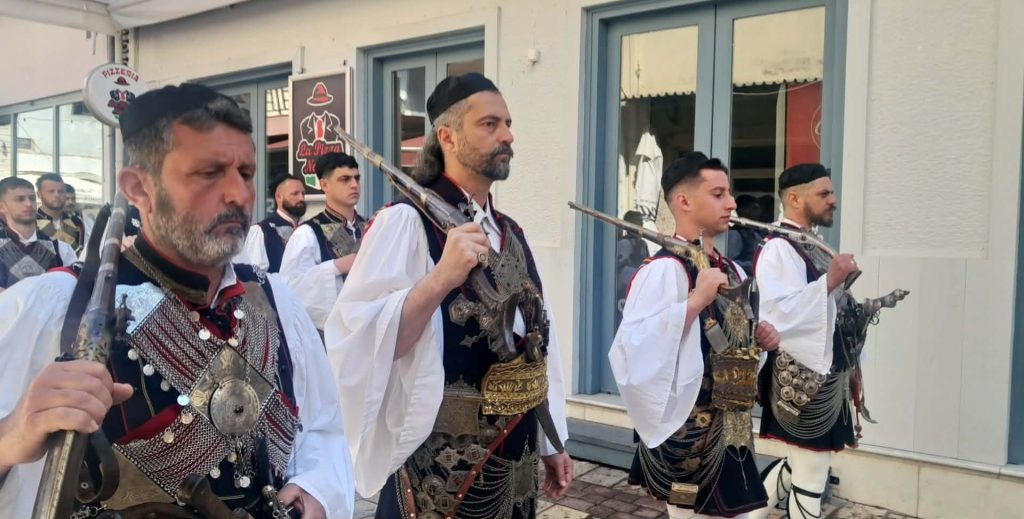 Παρέλαση για το εορτασμό 200 χρόνων από την Ηρωική έξοδο του Μεσολογγίου