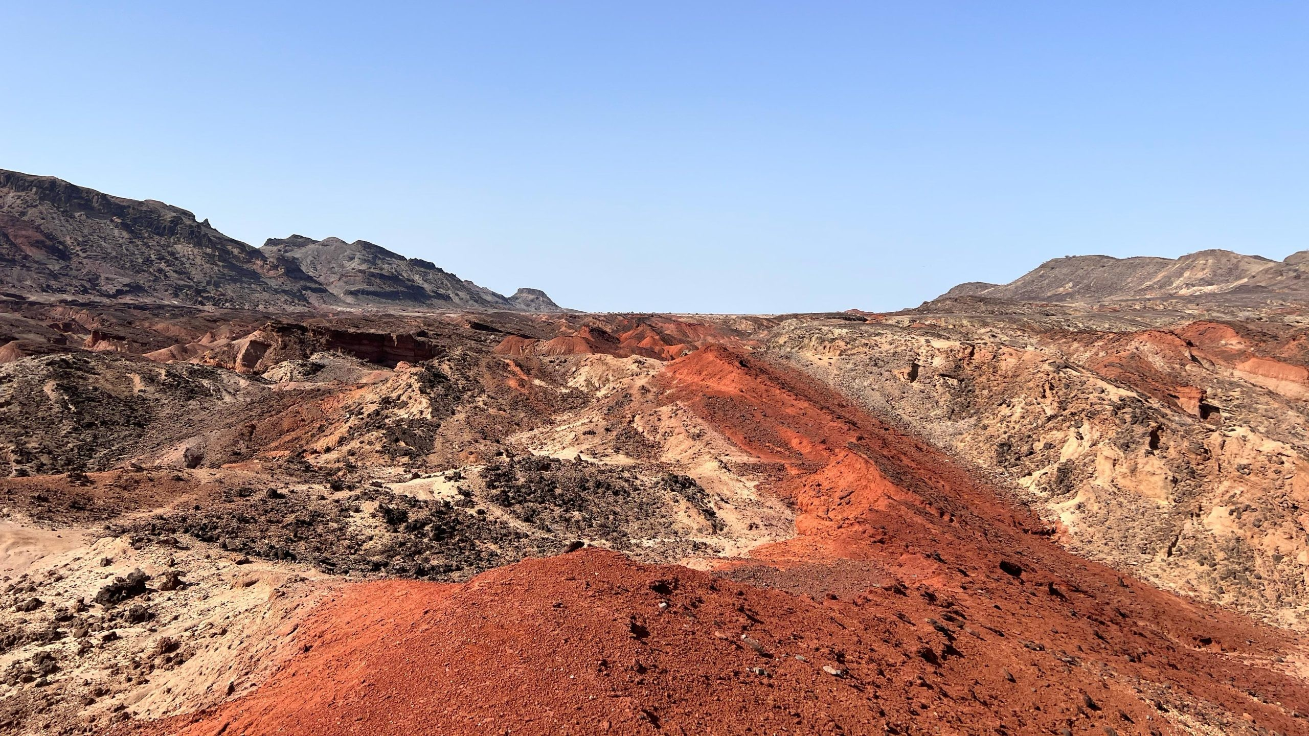 Απολιθωματοφόρα στρώματα του Ύστερου Μειόκαινου στο Λόθαγκαμ του Δυτικού Τουρκάνα. Πηγή: Christian Rowan