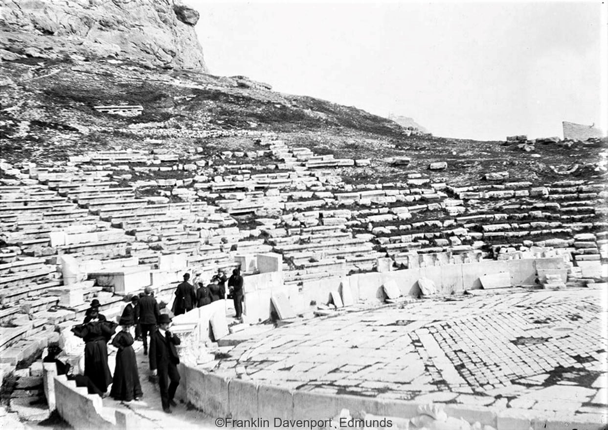 Κουίζ για την παλιά Αθήνα: Αναγνωρίζεις το σημείο; Είναι από τα πιο γνωστά της πόλης