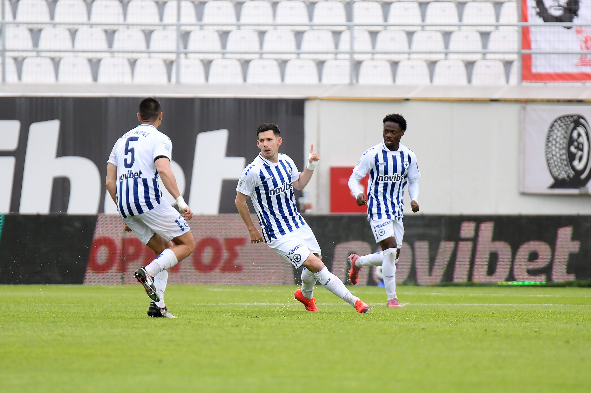 Πανσερραϊκός, Ατρόμητος,