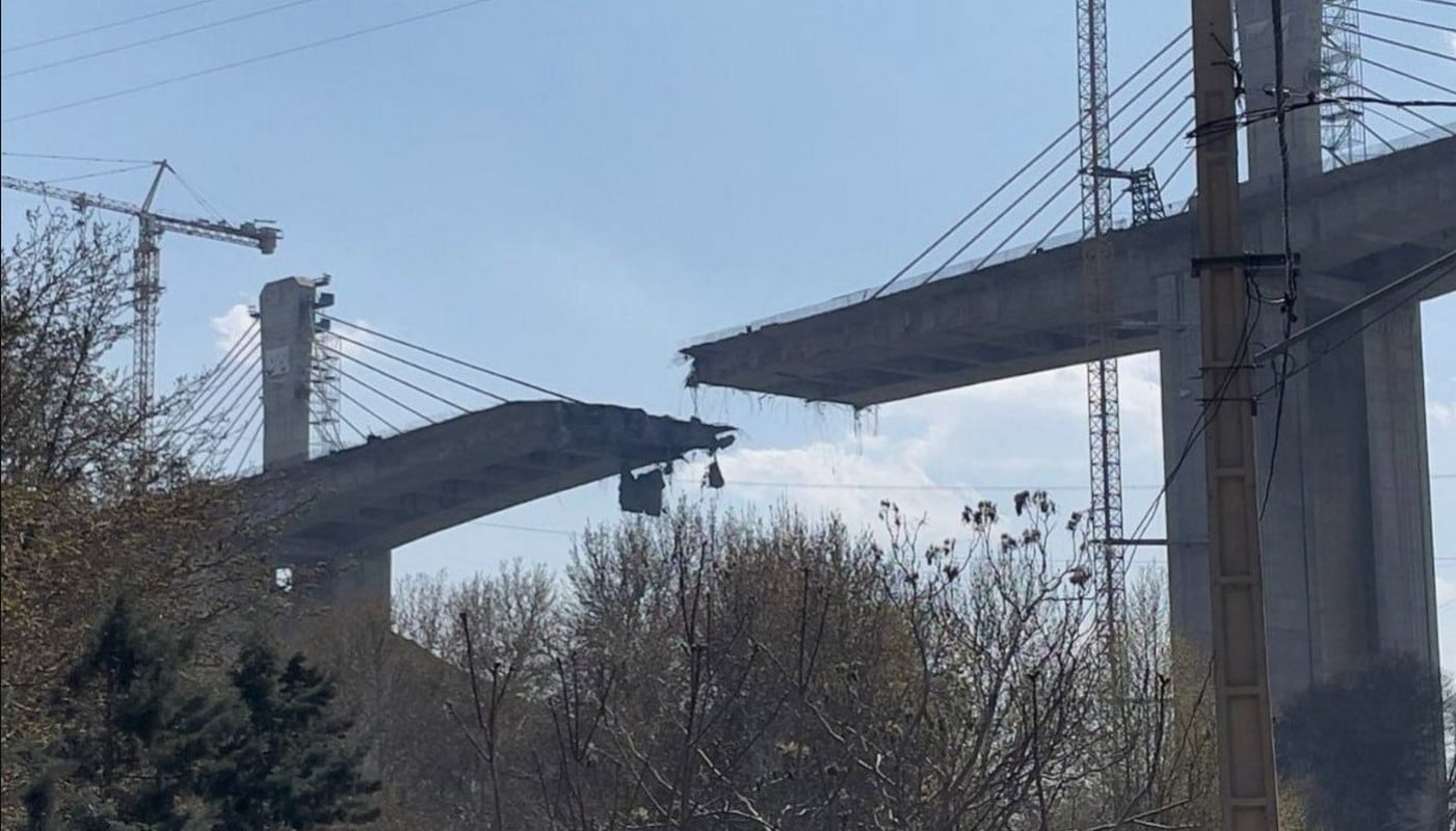 Ιράν: Αναφορές για τουλάχιστον 8 νεκρούς και 95 τραυματίες από βομβαρδισμό μεγάλης γέφυρας δυτικά της Τεχεράνης