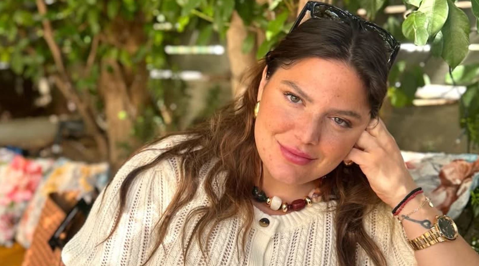 Δανάη Μπάρκα: Η τρυφερή φωτογραφία με την γιαγιά της – «Καφές με την αγάπη μου»