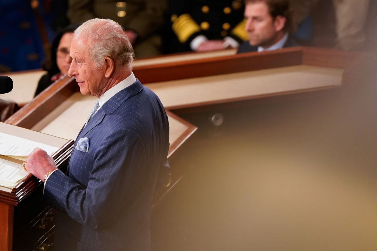 Βασιλιάς Κάρολος: Η «σιωπηλή» προειδοποίηση προς τις ΗΠΑ – Μια ομιλία με μηνύματα πίσω από τις λέξεις