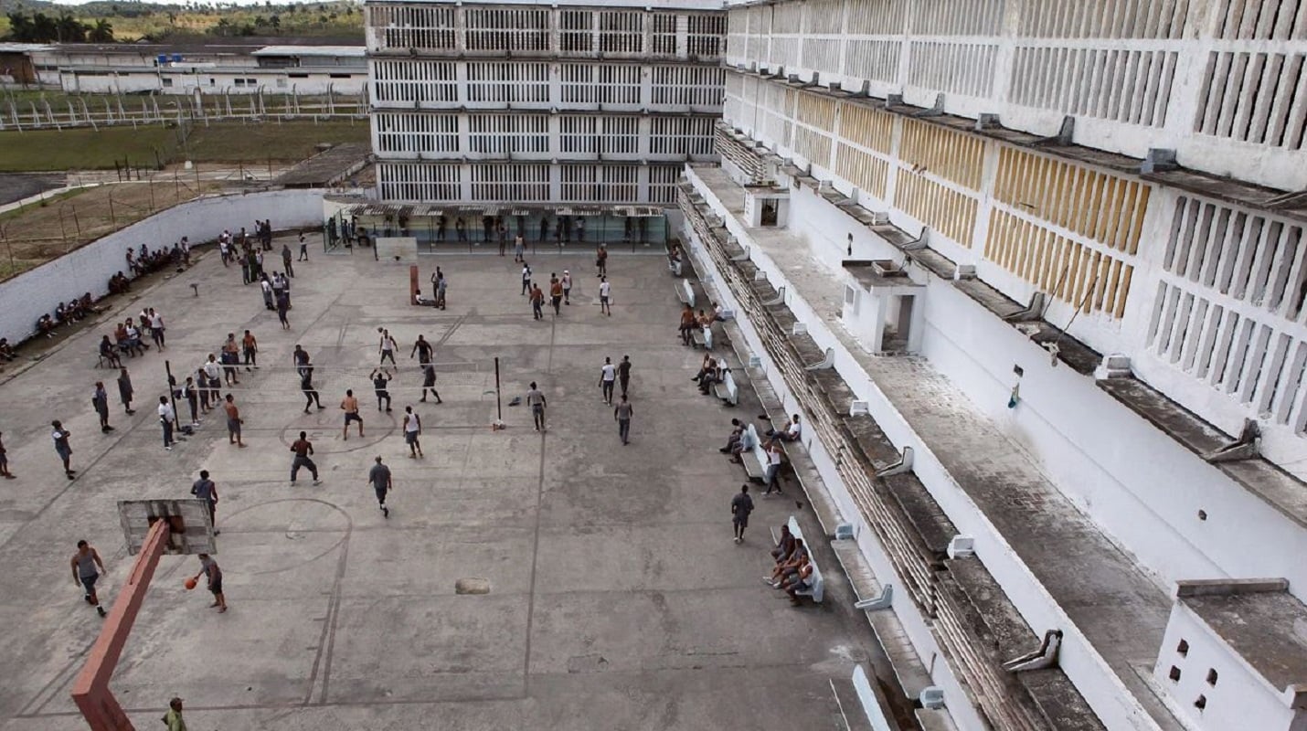 Κούβα: Απελευθερώνει πάνω από 2.000 κρατούμενους εν μέσω πιέσεων από τις ΗΠΑ