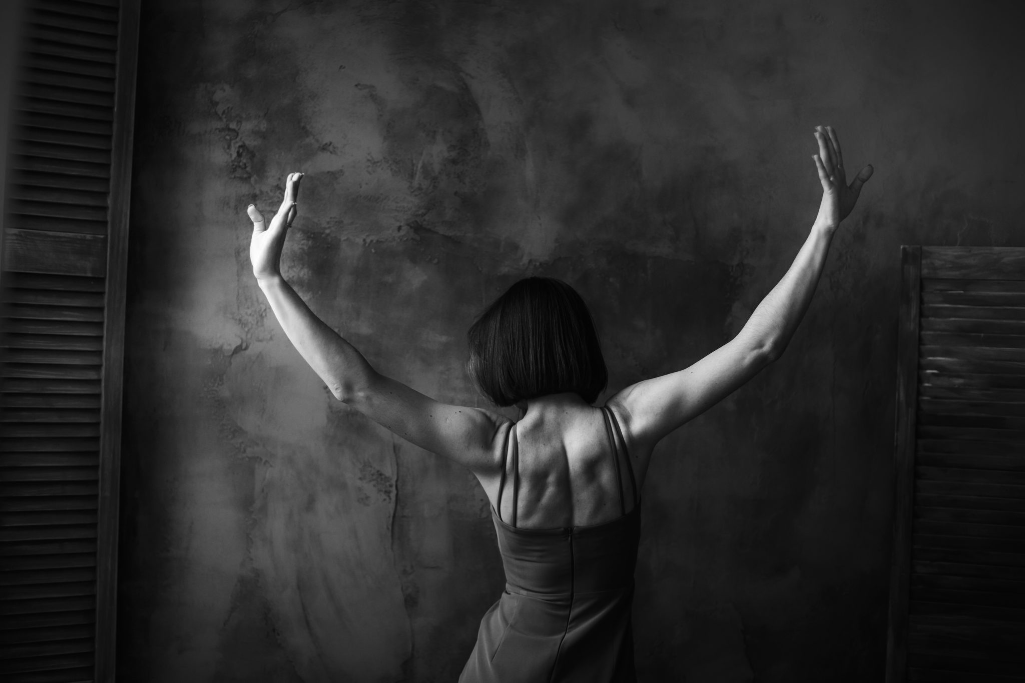 δυναμισμός αποφασιστικότητα γυναίκα πλάτη