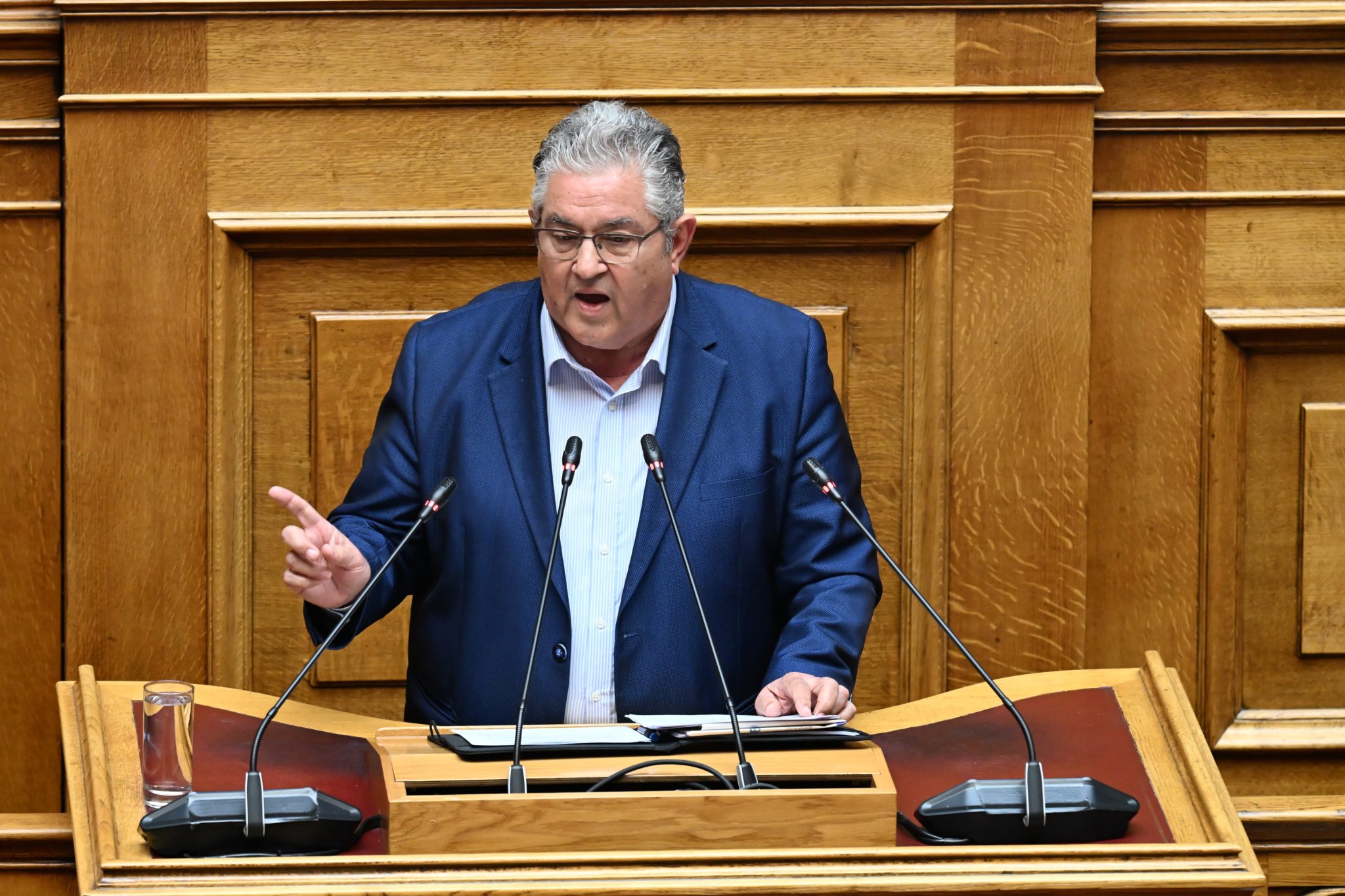 Δημήτρης Κουτσούμπας, Βουλή