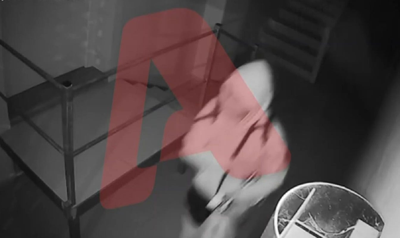 Θάνατος 19χρονης στην Κεφαλονιά: Βίντεο δείχνει τον 23χρονο να φεύγει από το ενοικιαζόμενο διαμέρισμα – Το SMS που «έκαψε» τους συλληφθέντες