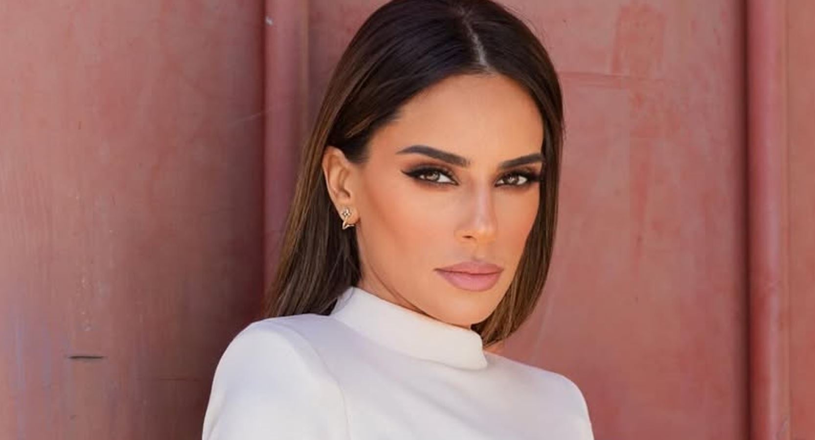 Στην Παναγία της Τήνου η Μαρία Αντωνά: «Νιώθω τεράστια ευλογία…»