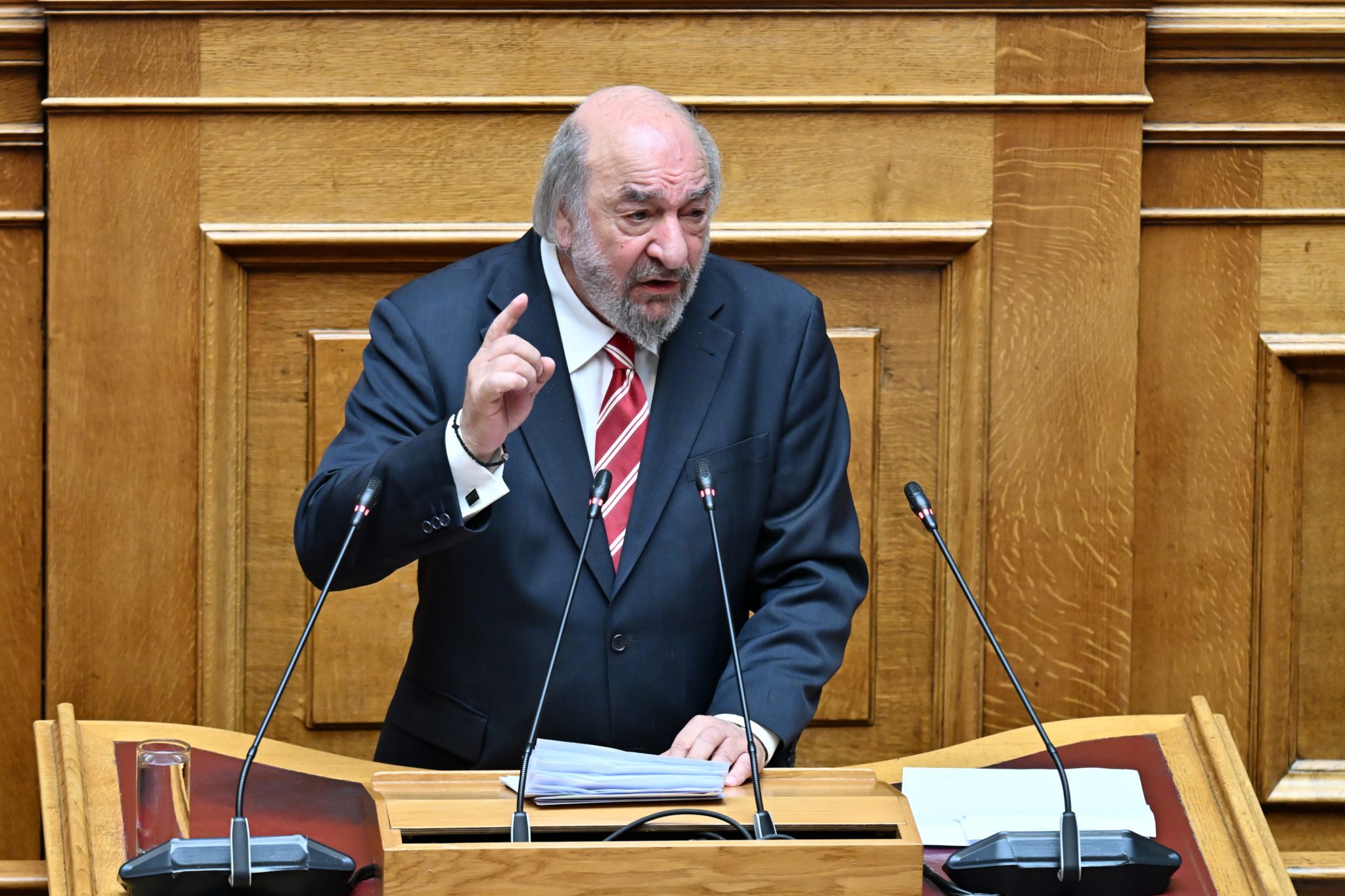 Νικητιάδης