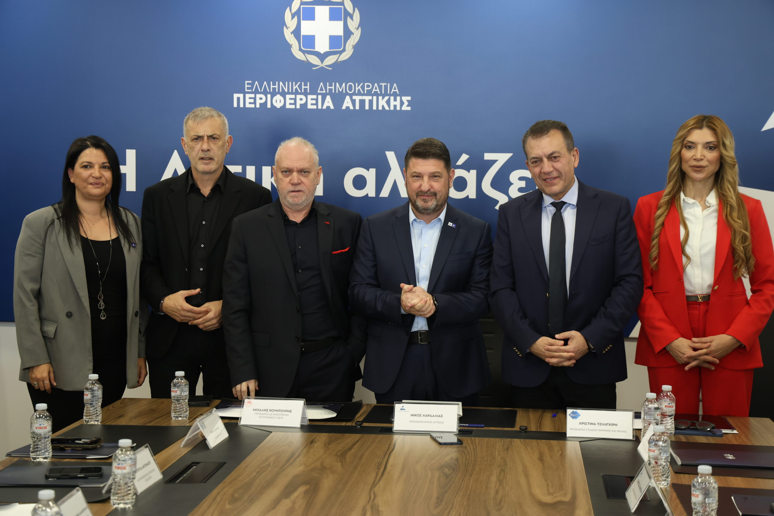 Κέντρο Υδάτινου Αθλητισμού και Πολιτισμού (ΚΥΔΑΠ), Πειραιάς, υπογραφές, Ολυμπιακός