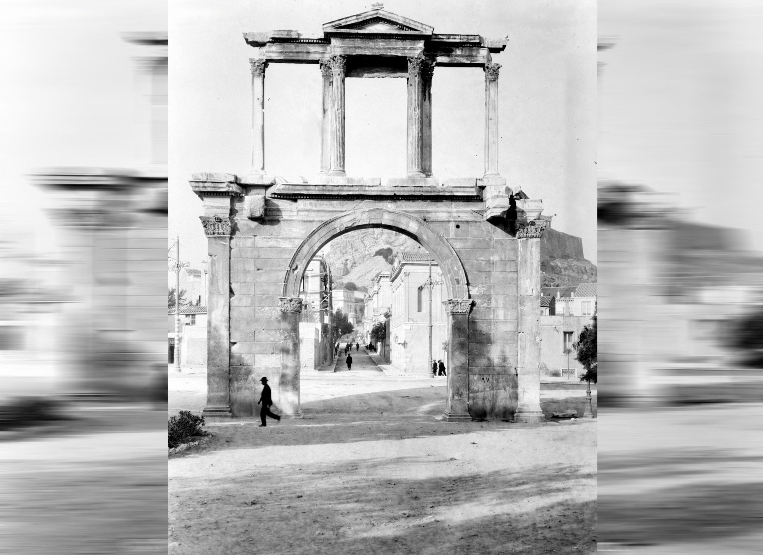 Κουίζ για την παλιά Αθήνα: Αναγνωρίζεις το σημείο; Είναι από τα πιο γνωστά οδούς της πόλης