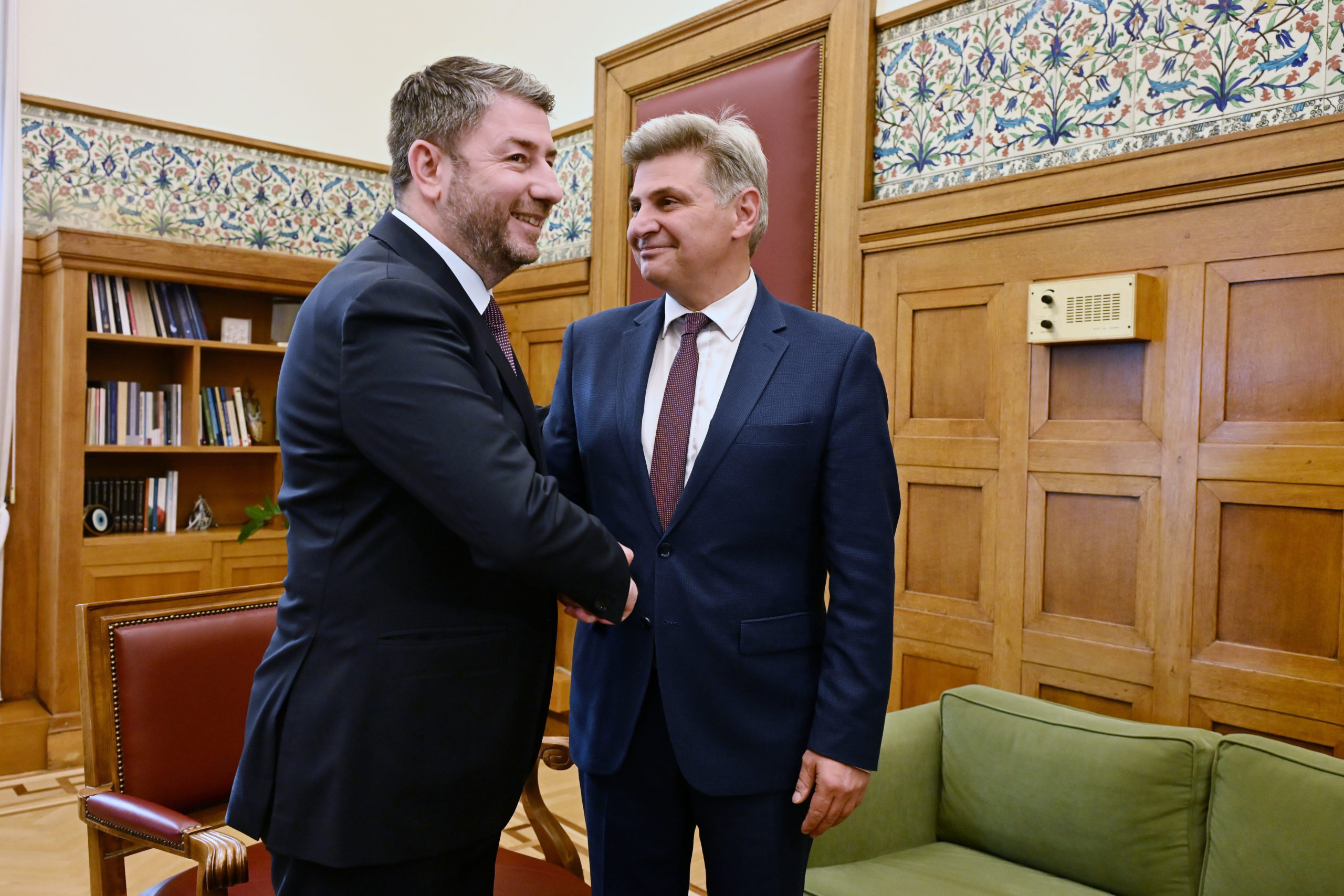 ΠΑΣΟΚ, Νίκος Φαραντούρης, Νίκος Ανδρουλάκης,