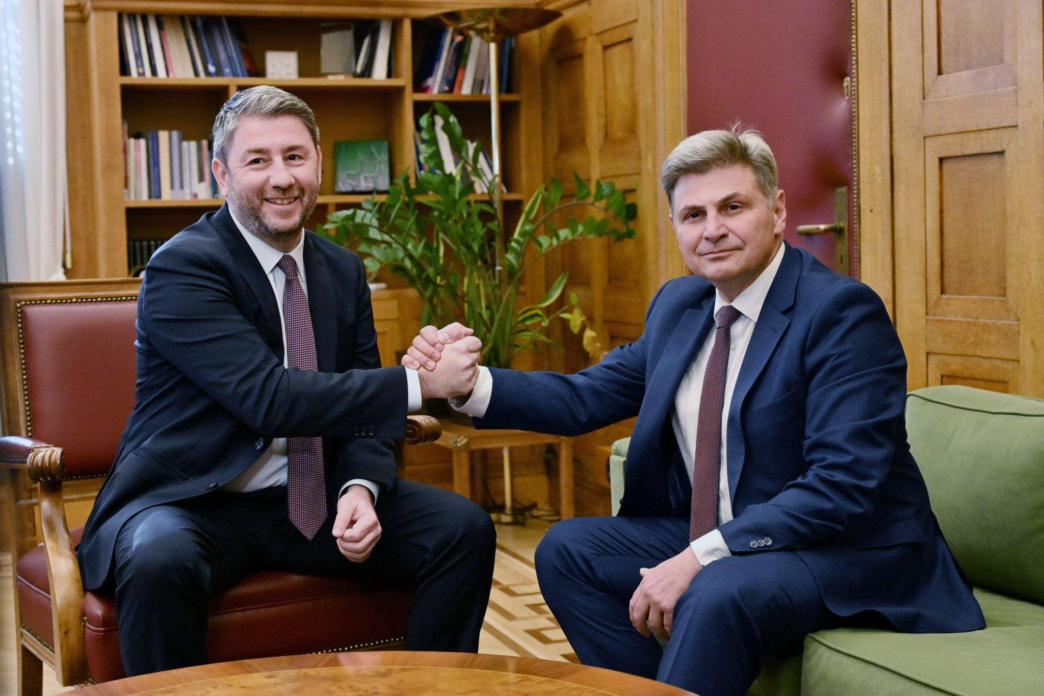 ΠΑΣΟΚ, Νίκος Φαραντούρης, Νίκος Ανδρουλάκης,