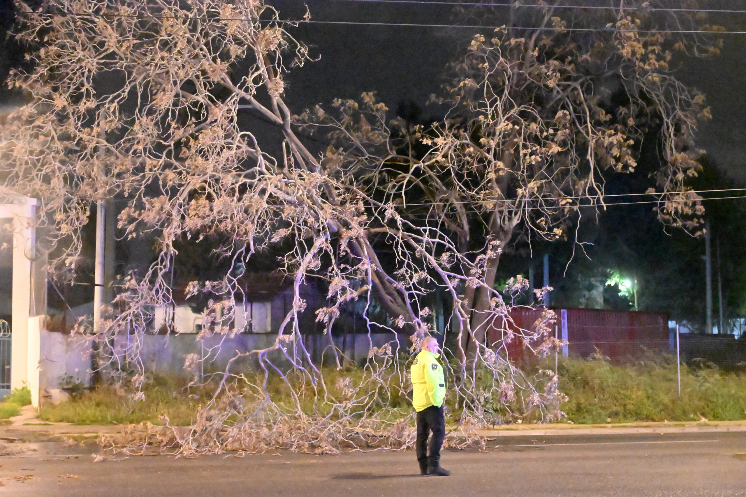 Καιρός: Πώς θα κινηθεί η κακοκαιρία «Erminio» τις επόμενες ώρες – «Δεν έχει τελειώσει» λέει ο Κολυδάς