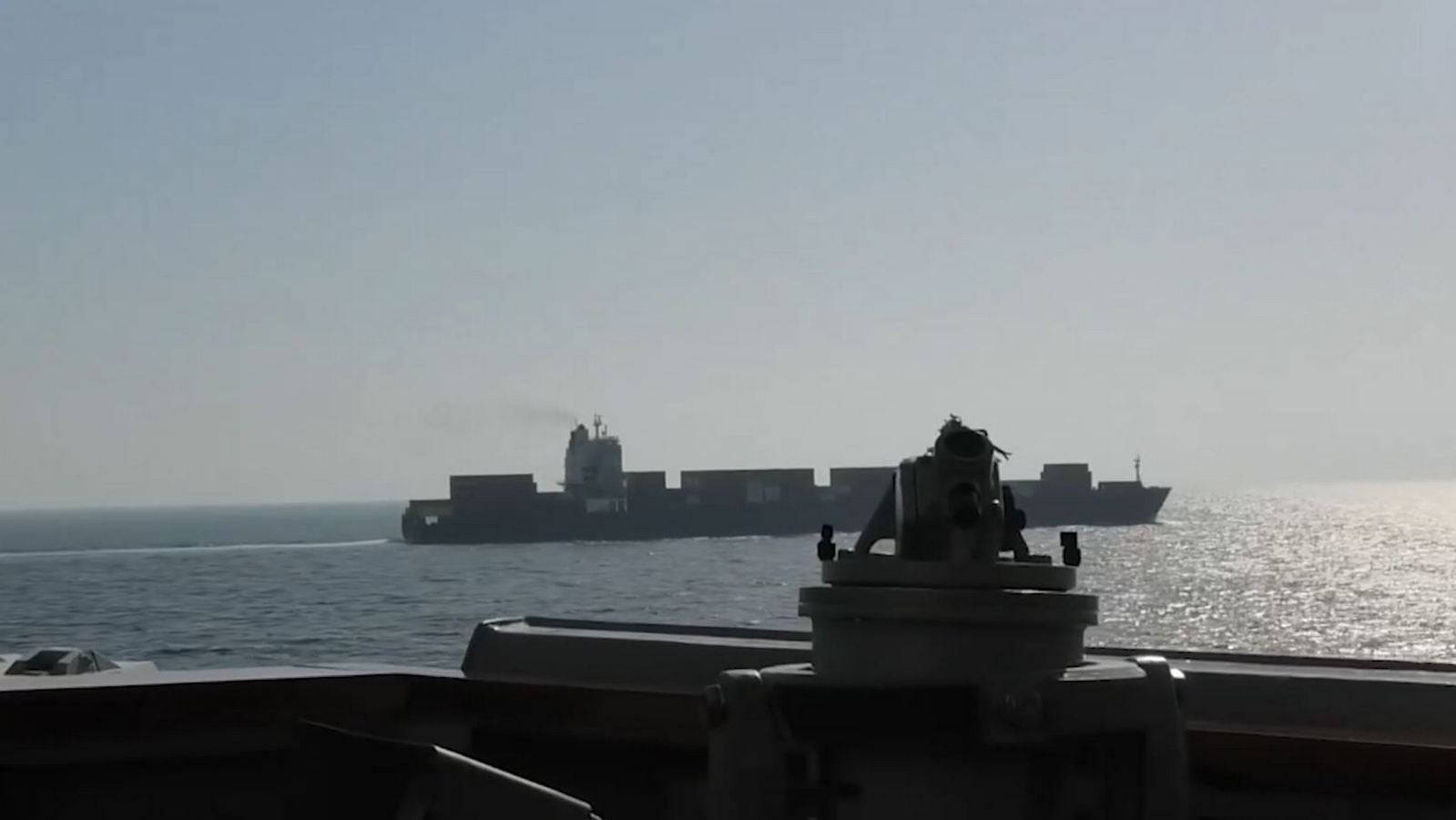 Ιράν: Κατηγορεί τις ΗΠΑ για παραβίαση της εκεχειρίας και υπόσχεται αντίποινα για την επίθεση σε πλοίο