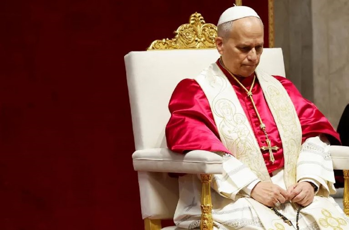 Πάπας Λέων: «Φτάνει πια η ειδωλολατρία του εαυτού και του χρήματος – Φτάνει ο πόλεμος»