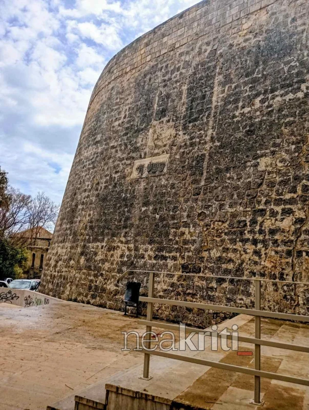 Πτώση ηλικιωμένου άνδρα στο Ηράκλειο Κρήτης