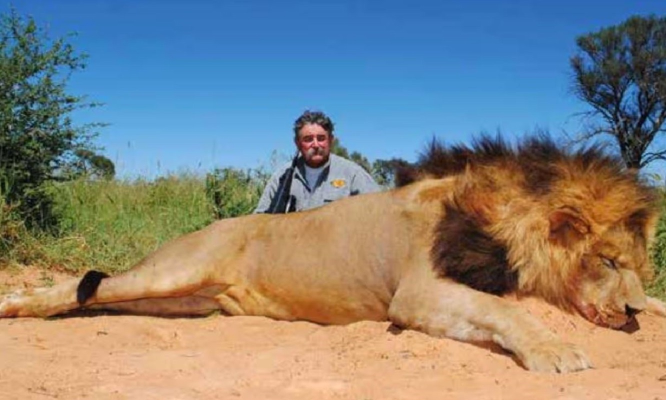 Φωτογραφία: Bobby Hansen Hunting Safaris