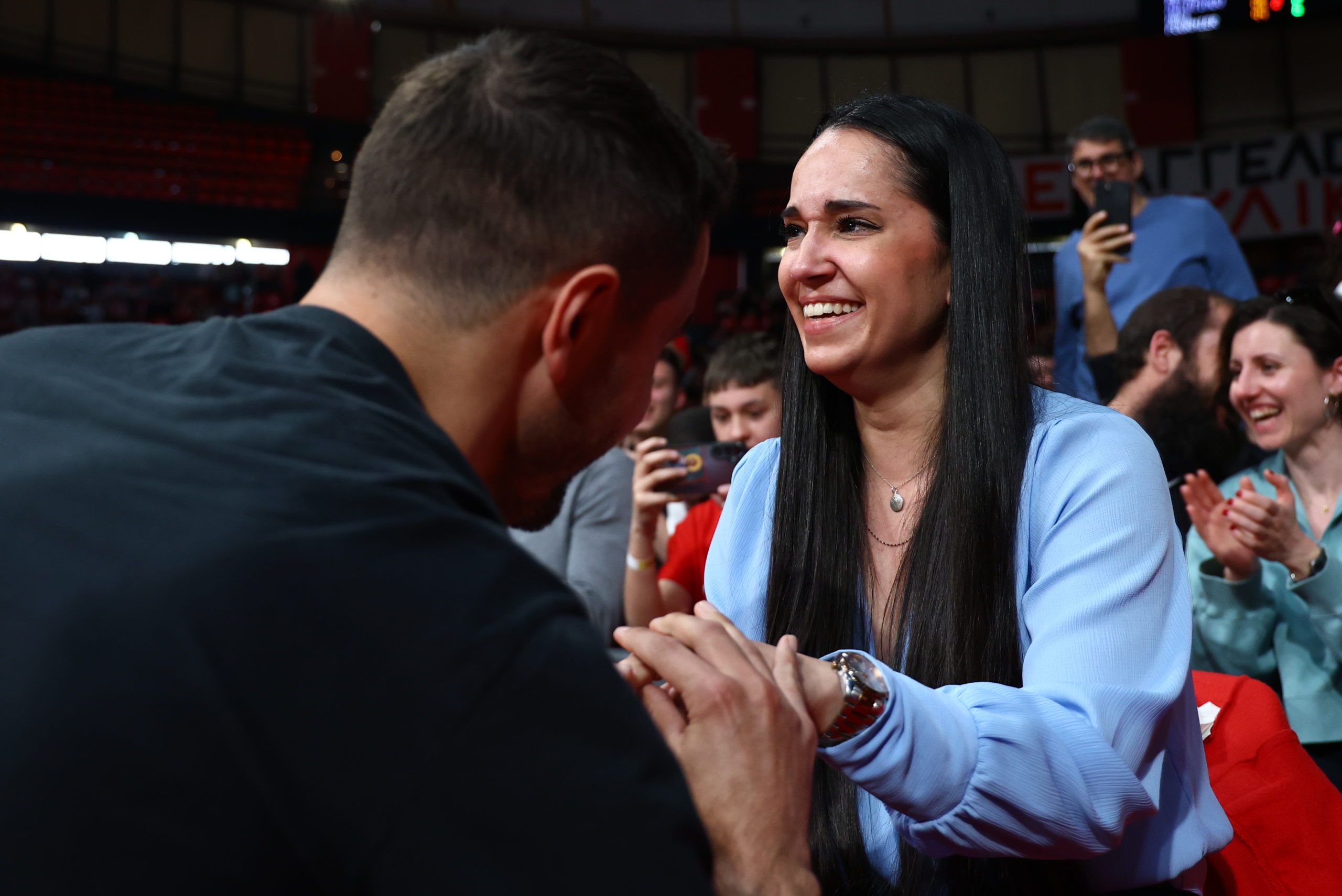 Ολυμπιακός, Άρης, ΣΕΦ, πρόταση γάμου