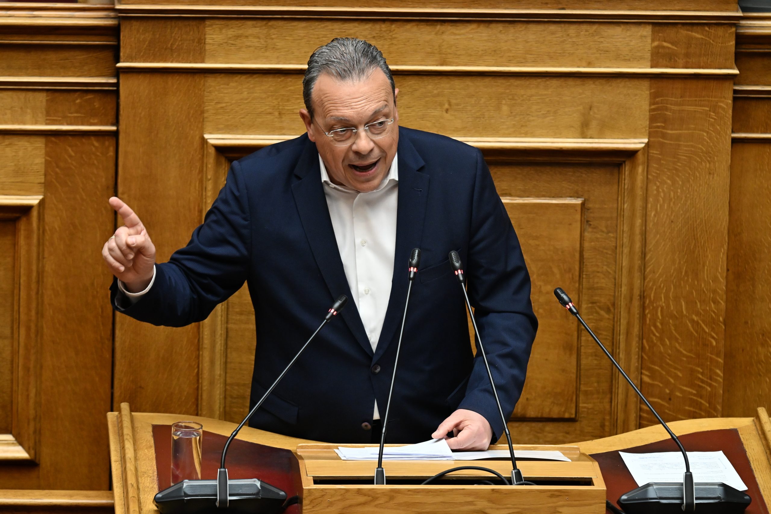 Φάμελλος στη Βουλή: Το καθεστώς Μητσοτάκη είναι ανοικτή πληγή και απειλή για τη δημοκρατία