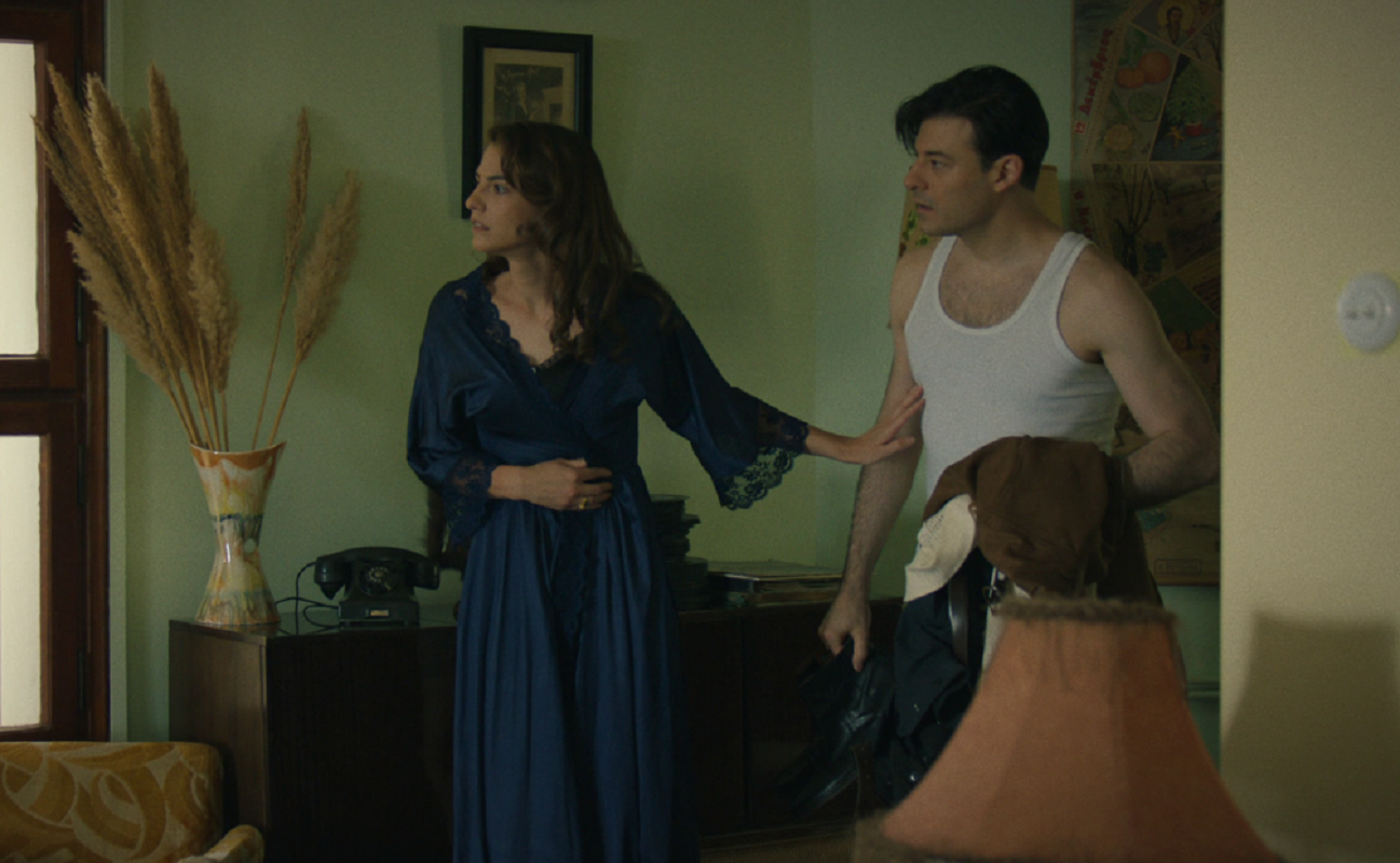 Το Σπίτι Δίπλα Στο Ποτάμι: Μια απρόσμενη επίσκεψη ταράζει την Μελισσάνθη