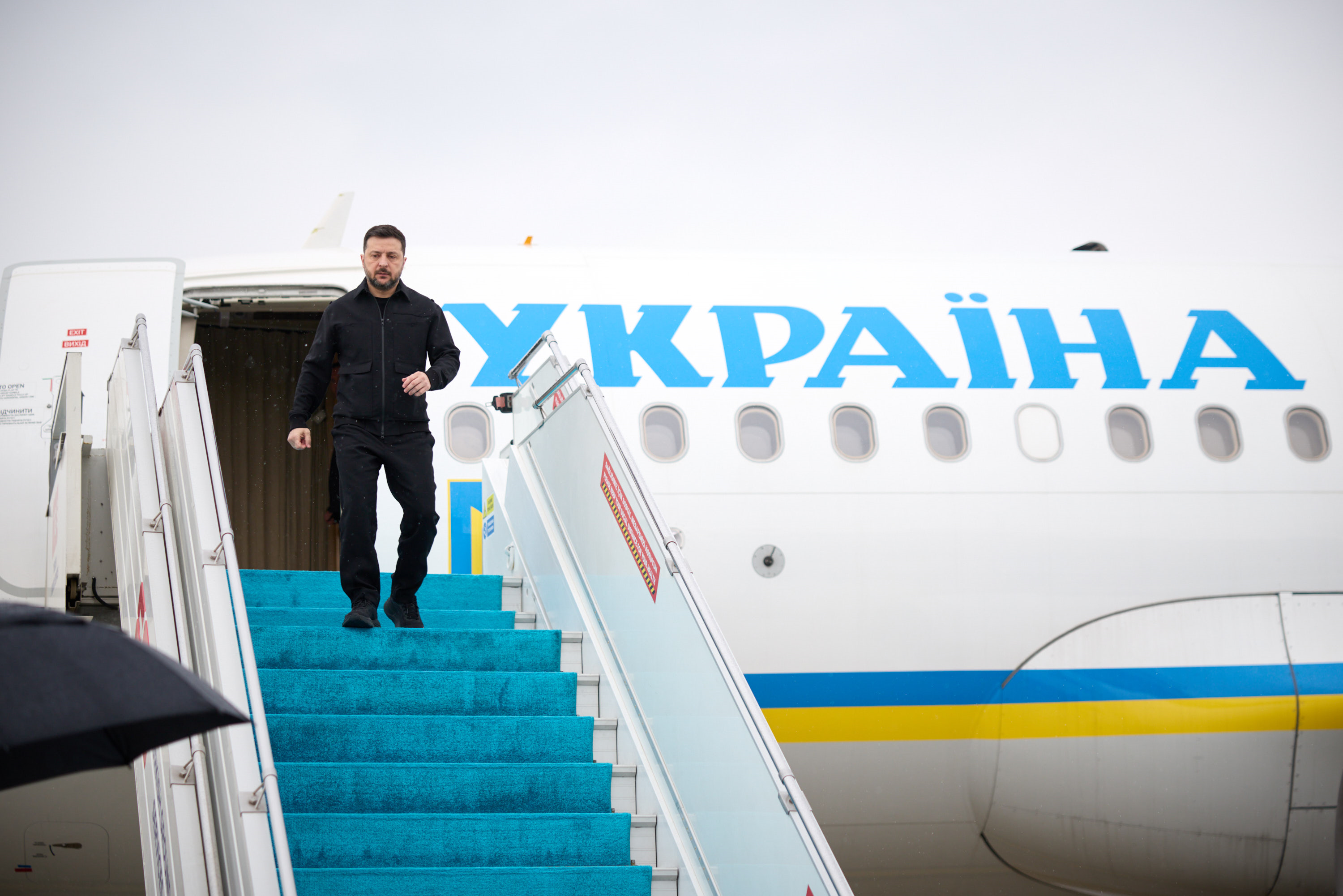 Στην Κωνσταντινούπολη ο Ζελένσκι, θα συναντηθεί με τον Ερντογάν – «Εργαζόμαστε για να προωθήσουμε τη σταθερότητα»