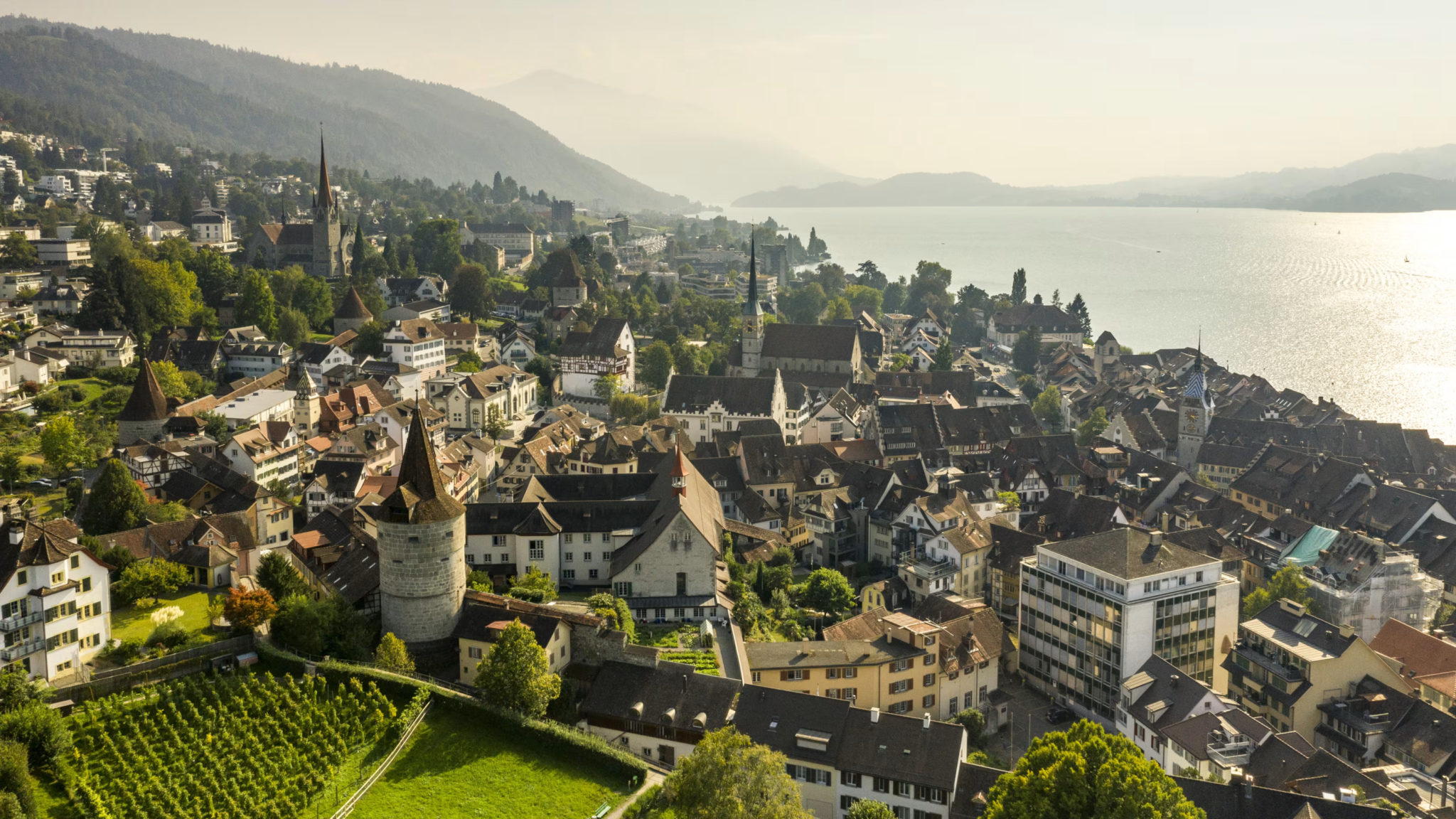 Τσουγκ Ελβετία Ντουμπάι