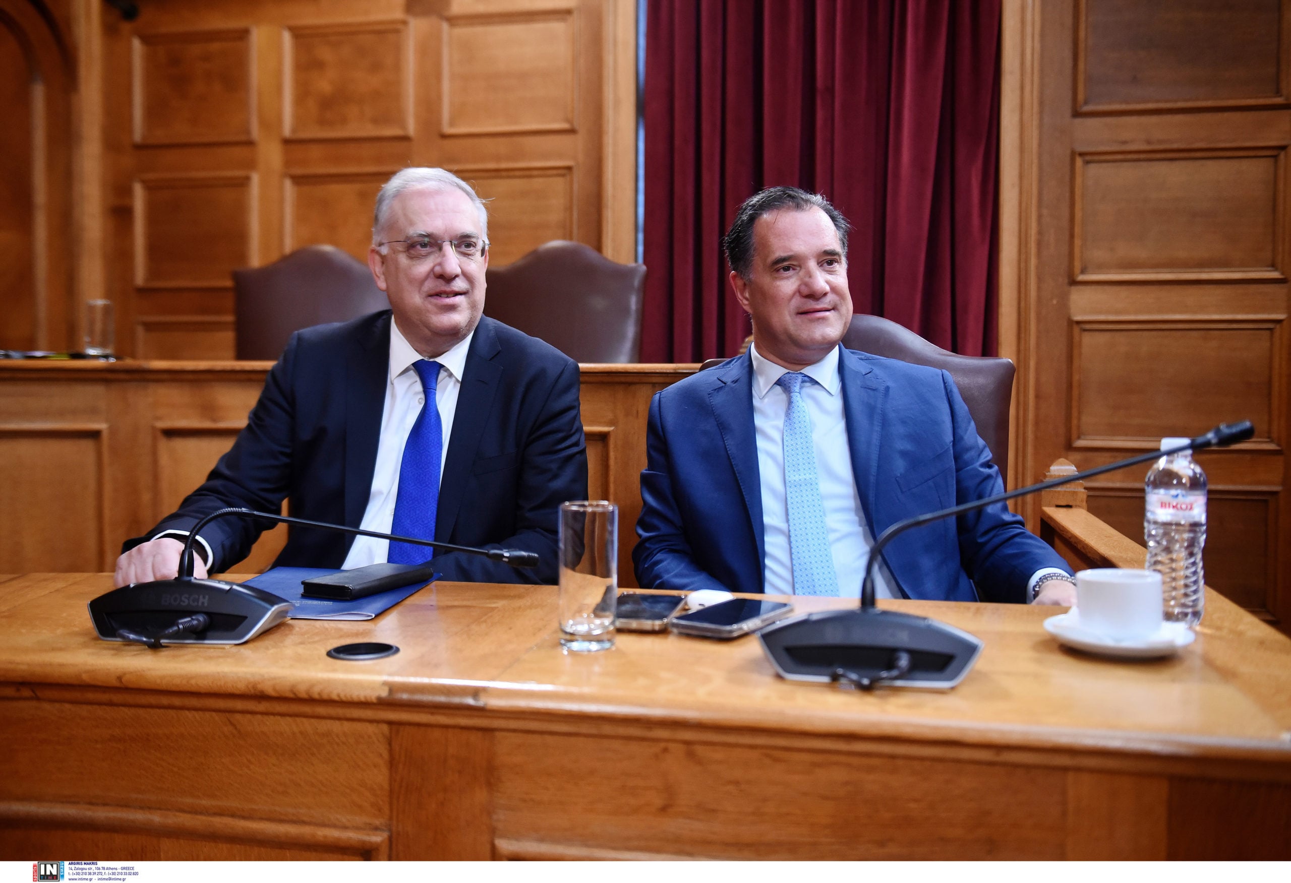 Εκλογική εγρήγορση και «καρφιά»: Γεωργιάδης: «Υπάρχουν υπουργοί που γυρνάνε το Σύμπαν» – Θεοδωρικάκος: «Δεν επιτρέπεται να υπάρχουν απόντες»