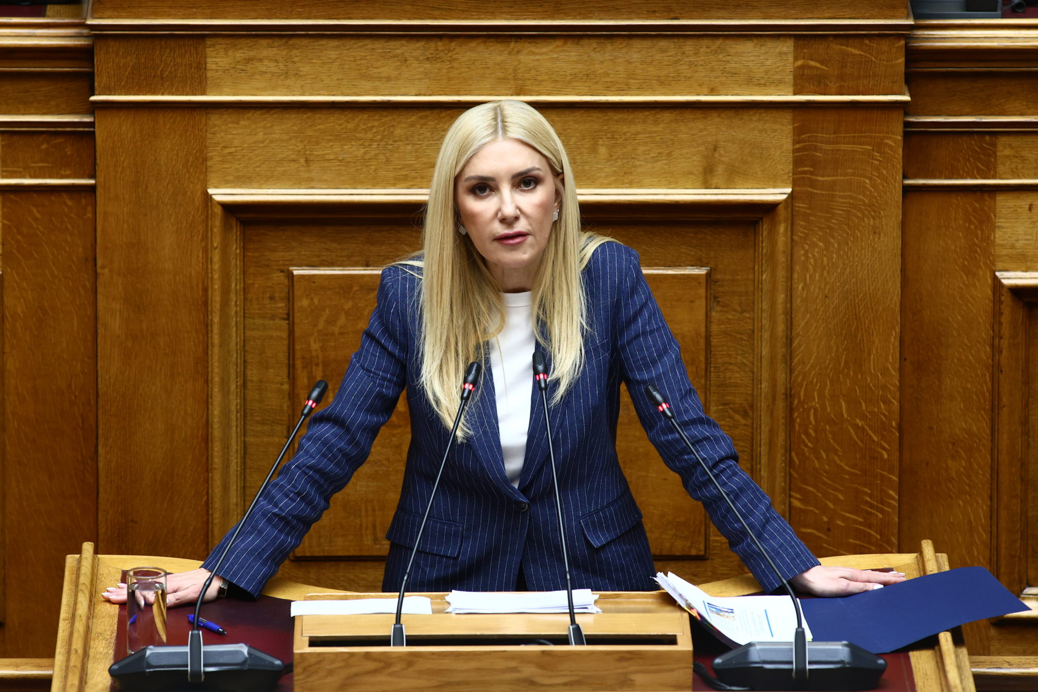 Φωτεινή Αραμπατζή
