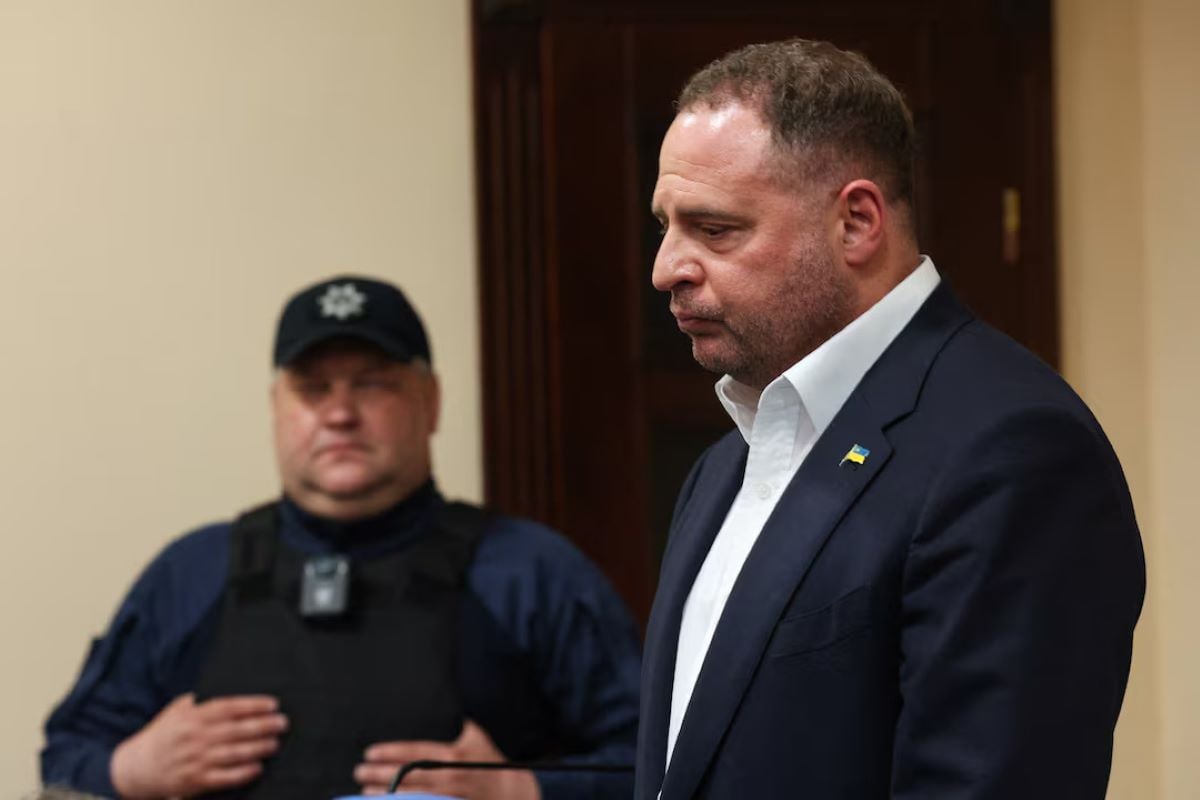 Ουκρανία: Προφυλακιστέος για διαφθορά ο Αντρίι Γέρμακ – Στα 3 εκατ. δολάρια η εγγύηση για τον πρώην έμπιστο του Ζελένσκι