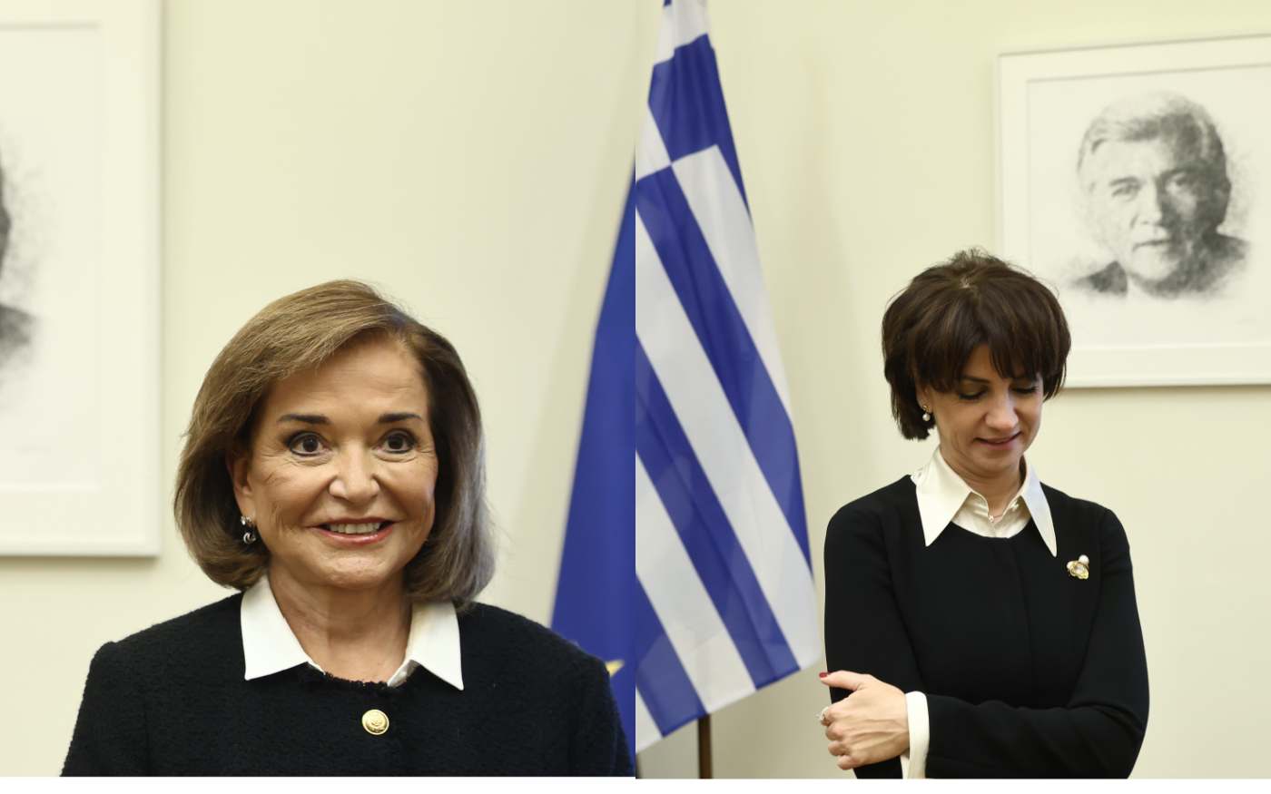 Ντόρα και Αλεξία Μπακογιάννη για καταδίκη Χίου: Έχουν δικαιώματα ακόμη και οι νεκροί, των οποίων η μνήμη δεν μπορεί να γίνεται αντικείμενο χυδαίας εκμετάλλευσης