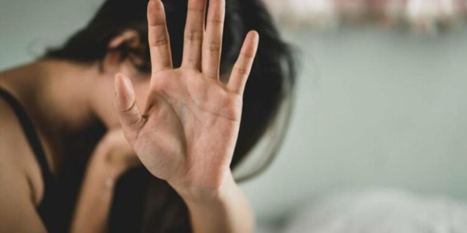 Ρόδος: 38χρονη κατήγγειλε 25χρονο ότι την εκβίαζε με γυμνές φωτογραφίες – «Αν δεν θες να είσαι μαζί μου, θα σε σκοτώσω»