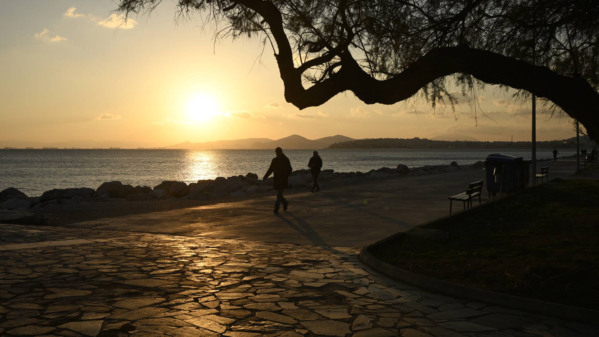 Καιρός: Άνοδος της θερμοκρασίας σήμερα και αφρικανική σκόνη τις επόμενες ημέρες – Αναλυτική πρόγνωση