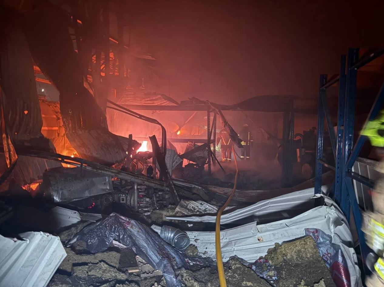 Τα επακόλουθα ρωσικής επίθεσης στην περιφέρεια Οδησσού, στην Ουκρανία, κατά τη διάρκεια της νύχτας της 3ης Μαΐου 2026. (Oleh Kiper/Telegram)